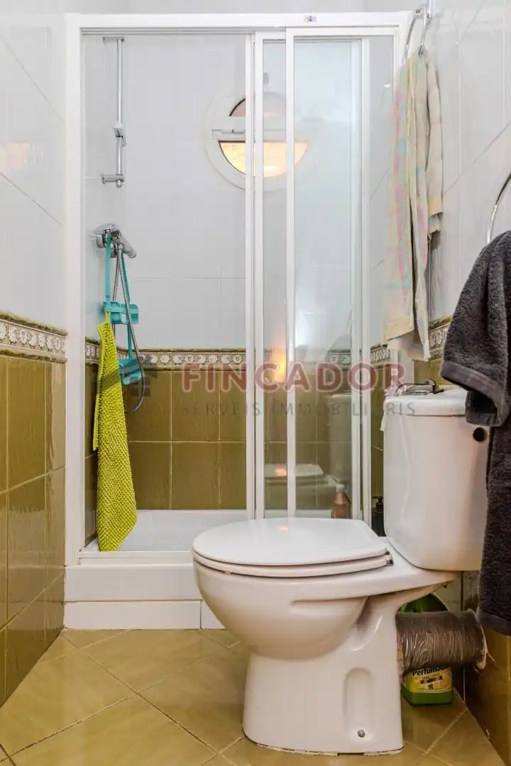 Detached homes for sale in Carrer de Gravina, Llefià
