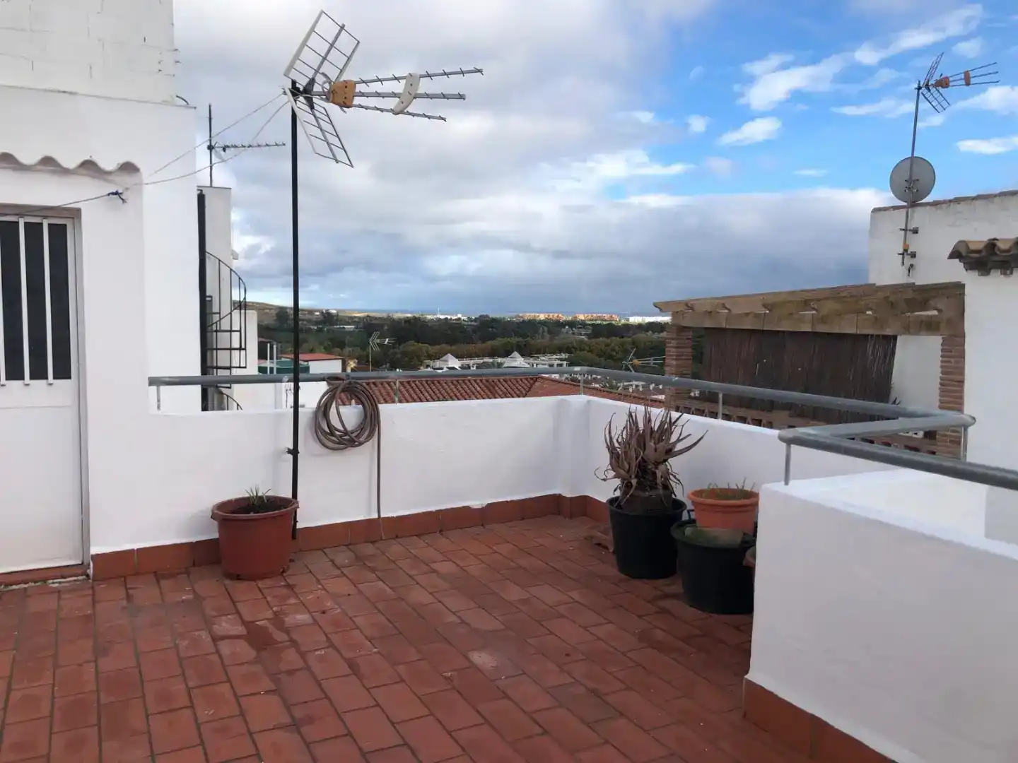 Terrace of Flat for rent in San Enrique - Guadiaro -  Pueblo Nuevo