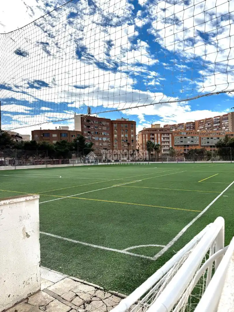 Vista exterior de Piso en venta en Alicante / Alacant con Balcón