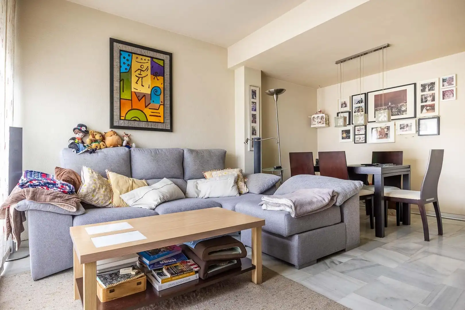 Living room of Duplexes for sale in Dos Hermanas  with Air Conditioner, Terrace and Community pool
