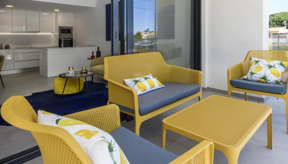 Foto 1 de Apartament en venda a Miguel de Unamuno , Campoamor, Alicante