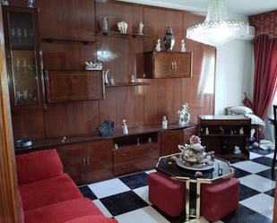 Sala d'estar de Casa adosada en venda en Yepes amb Aire condicionat i Terrassa