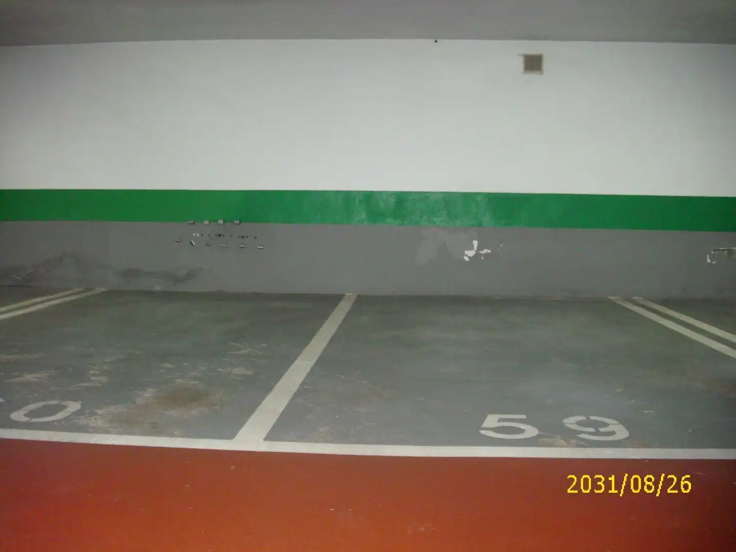Garage for rent in Calle de Antonio López Aguado, 10, La Paz
