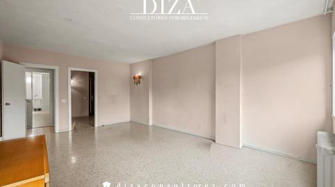 Foto 4 de Pis en venda a Del Poeta Esteban de Villegas, Jerónimos,  Madrid Capital