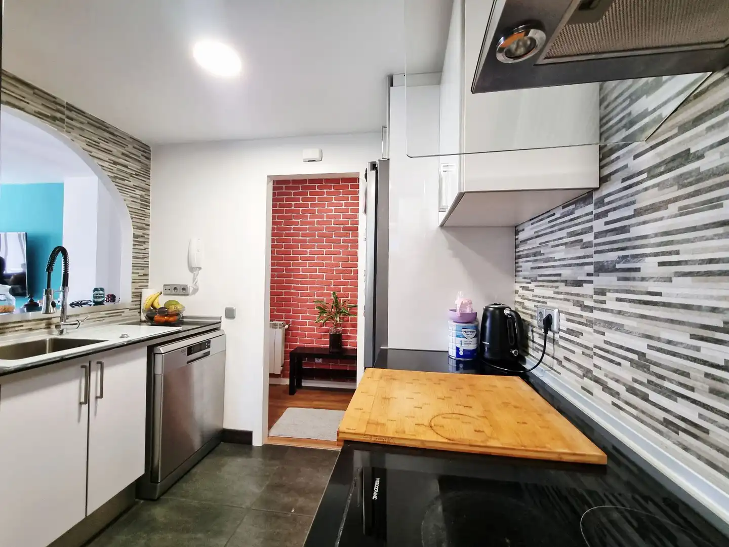 Küche von Wohnung zum Verkauf in Fuenlabrada mit Klimaanlage, Heizung und Terrasse