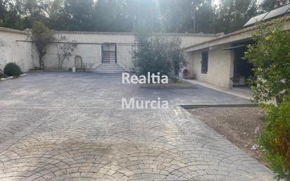 Vista exterior de Casa o xalet en venda en Blanca amb Terrassa, Piscina i Balcó