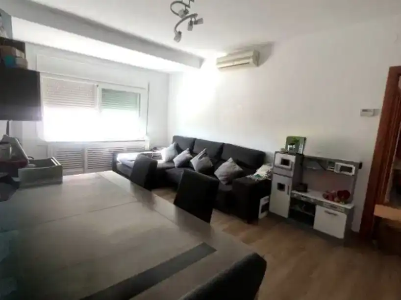 Sala d'estar de Pis en venda en Mataró amb Aire condicionat