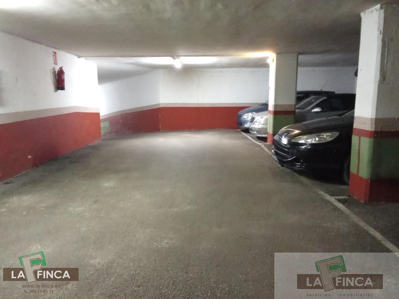 Parkplatz von Garage miete in Oviedo 