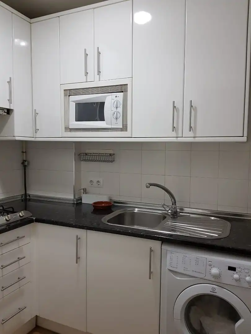 Cuina de Apartament de lloguer en Madrid amb Aire condicionat, Calefacció i Parquet