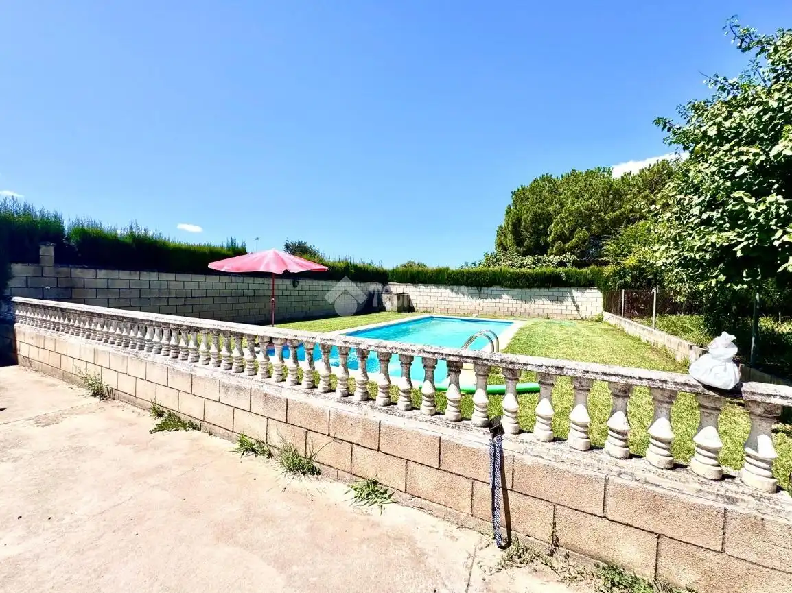 Casa rustica con piscina in vendita a Periurbano Oeste - Sierra, imagen 6