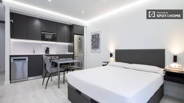 Piso en Alquiler en Universidad - Malasaña