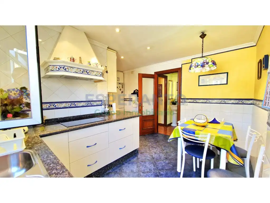 Kitchen of Flat for sale in Málaga