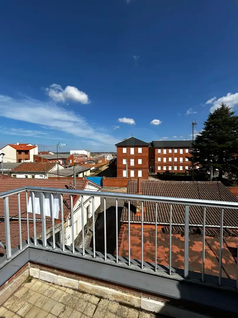 Balcony of Houses for sale in Astorga  with Heating and Terrace