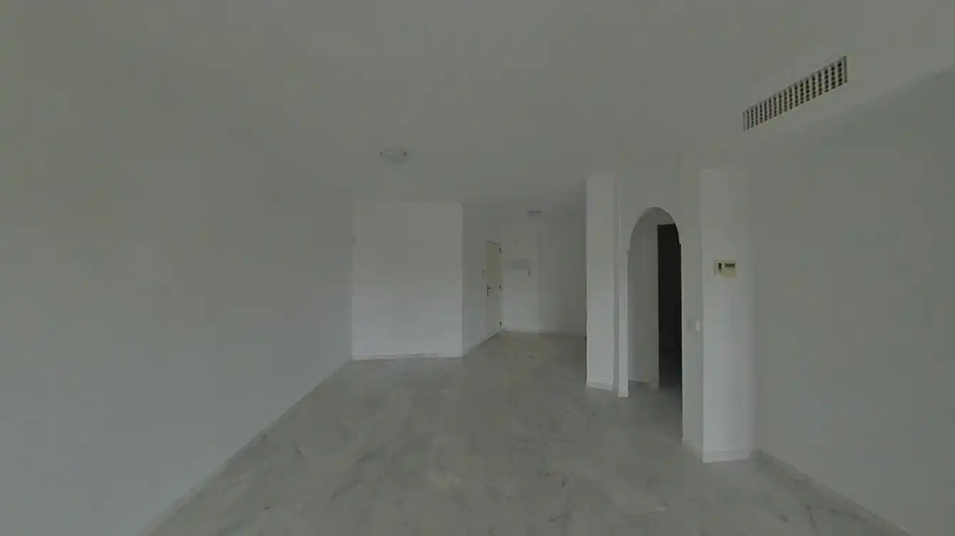 Flat for sale in Marbella  with Storage room and Swimming Pool