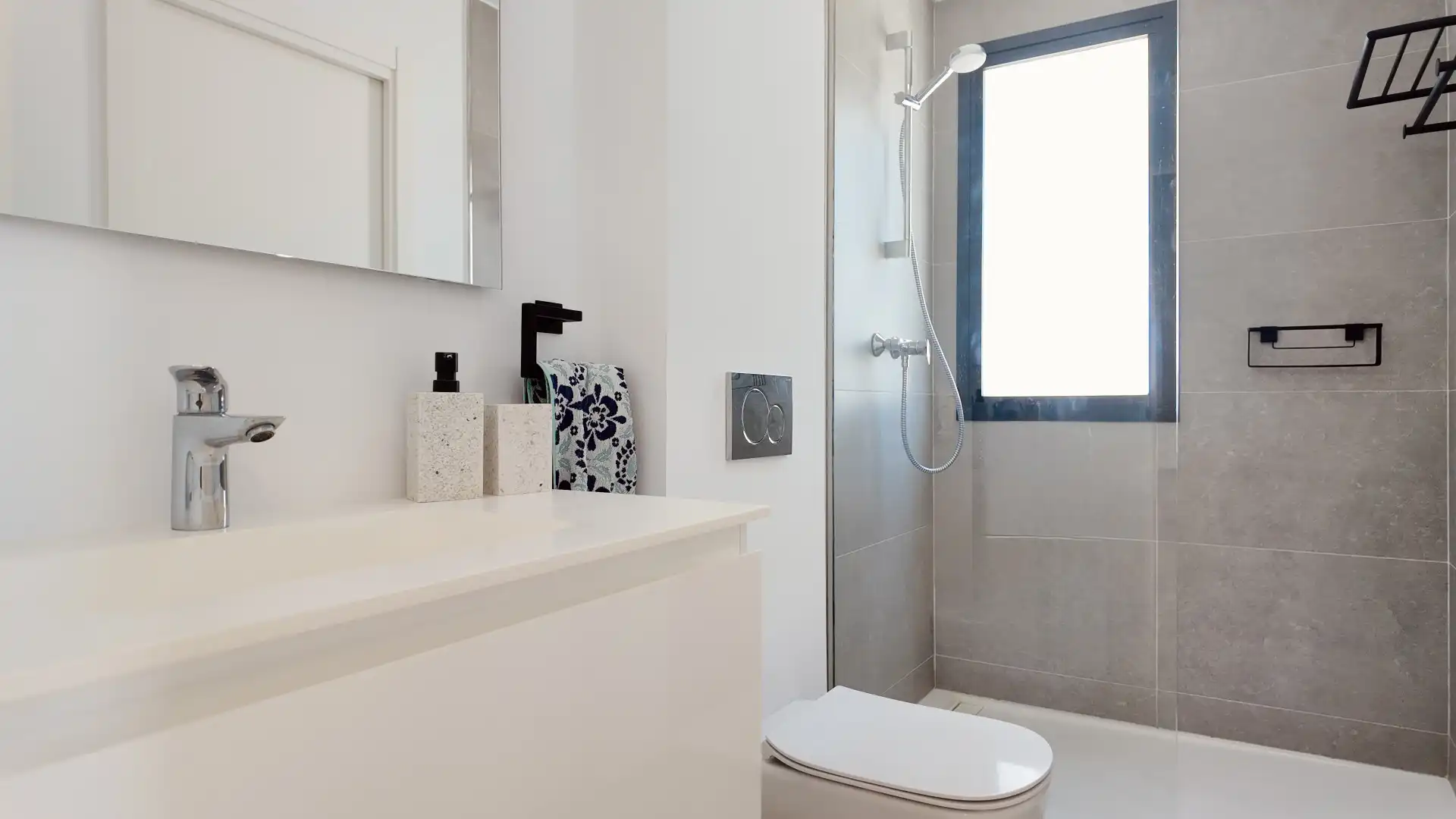 Casa pareada con piscina en venta en Selwo, imagen 18