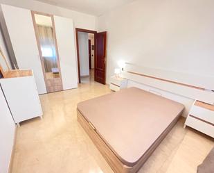Bedroom of Flat to rent in La Zubia  with Furnished, Oven and Washing machine