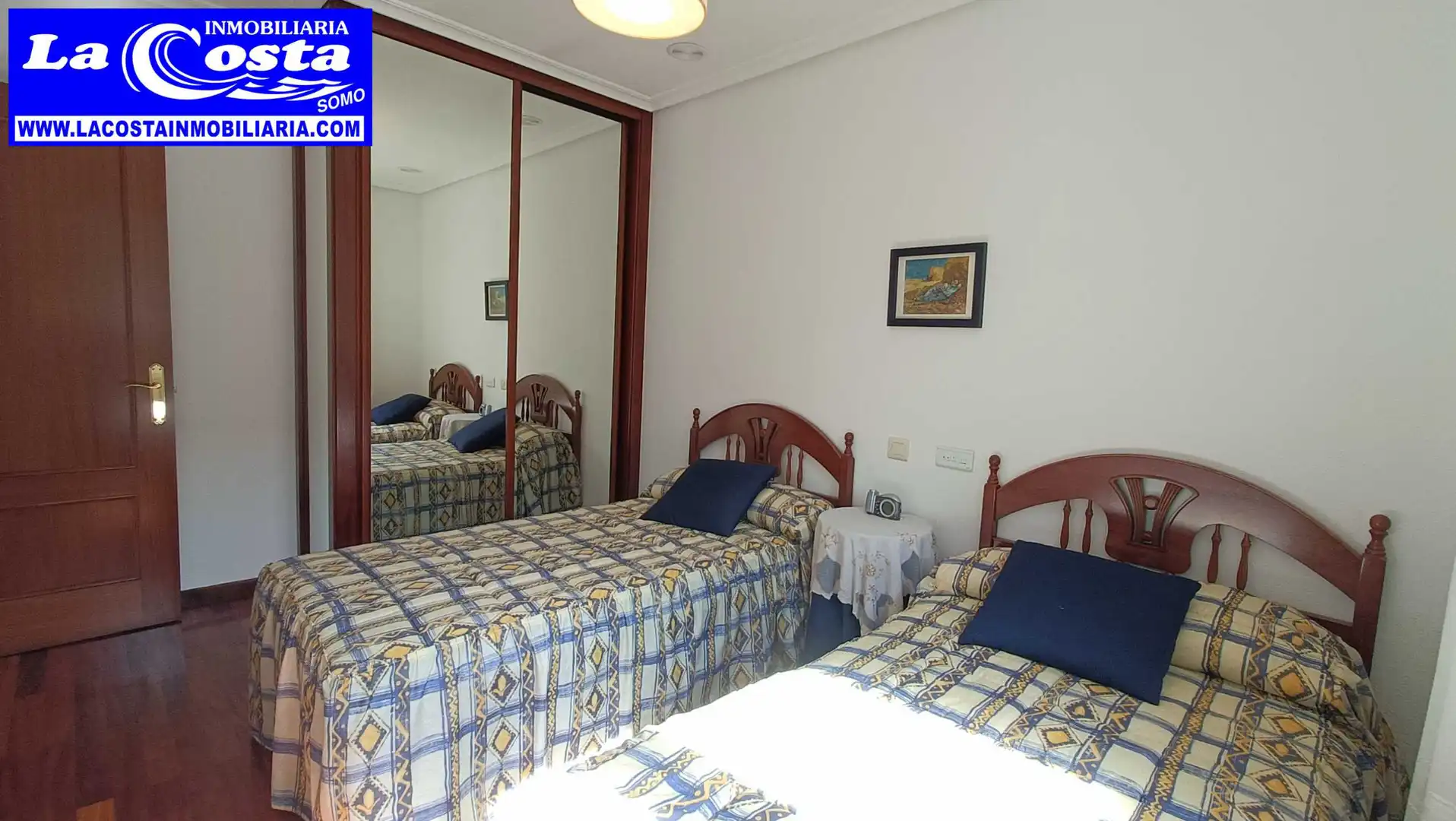 Schlafzimmer von Wohnung zum Verkauf in Ribamontán al Mar mit Heizung, Ofen und Waschmaschine