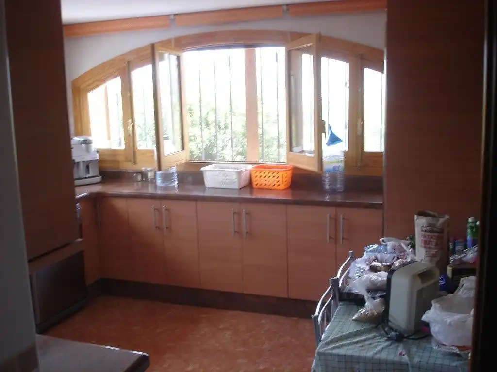 Chalet con piscina en venta en Benillup, imagen 35