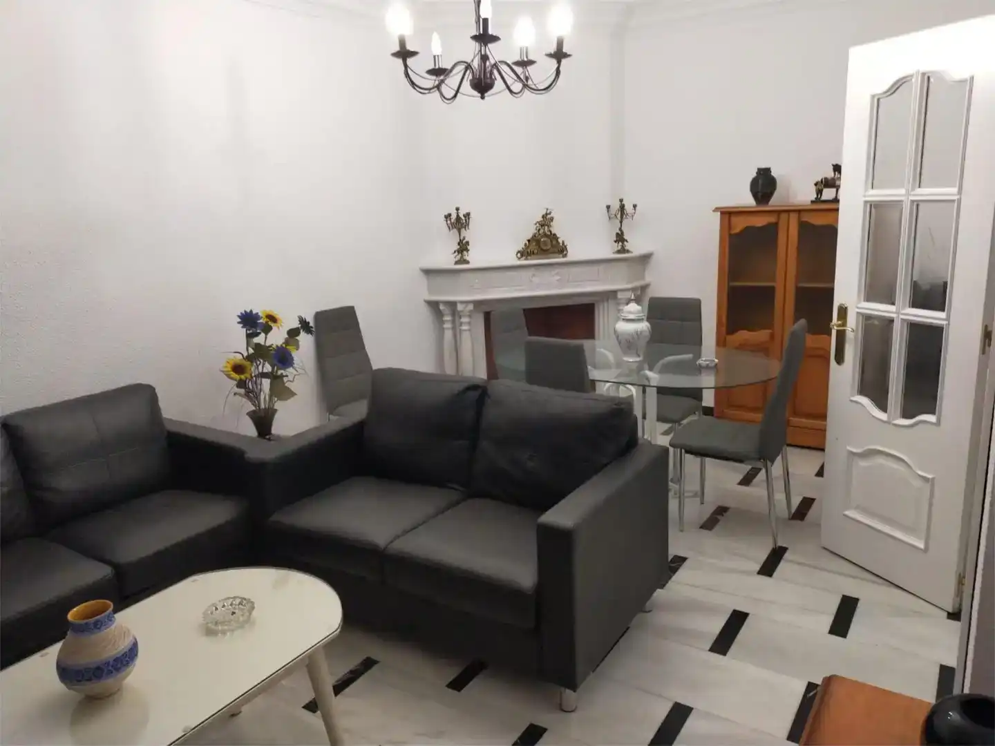 Sala d'estar de Casa adosada en venda en Adamuz, Córdoba