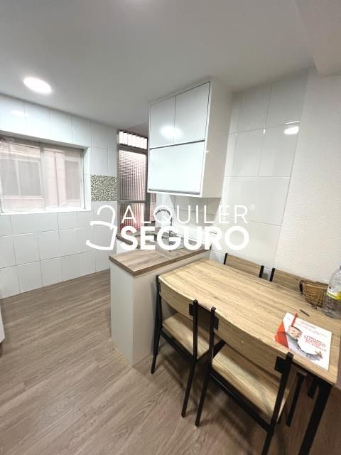 Kitchen of Flat to rent in Leganés  with Heating