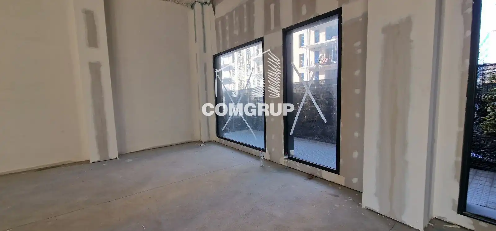 Business premises for sale in CARME CHACON ESQ AVDA CLARA CAMPOAMOR, imagen 11