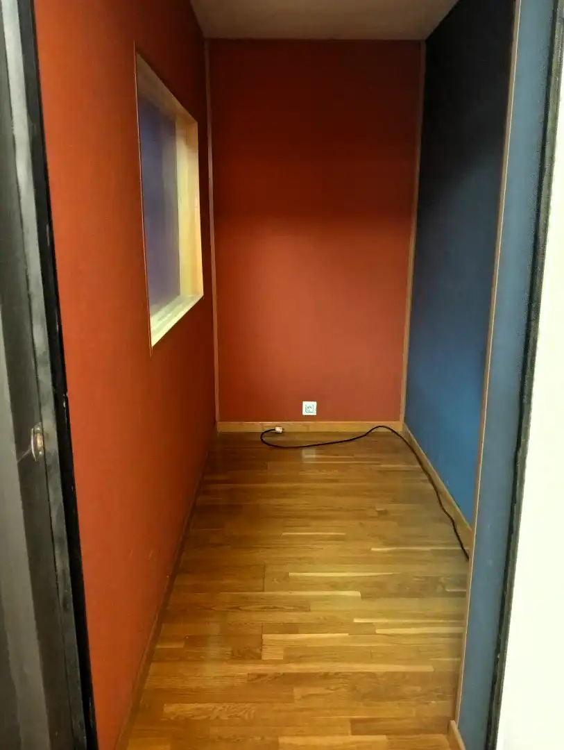 Office for rent in Valencia  with Air Conditioner and Heating