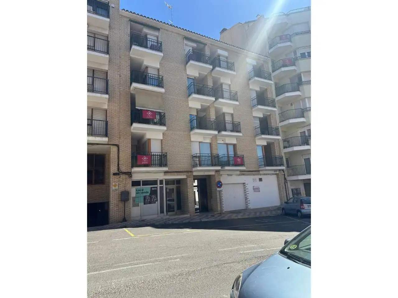 Vista exterior de Pis en venda en Cervera amb Calefacció, Terrassa i Moblat