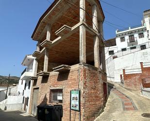 Vista exterior de Casa adosada en venda en Benamargosa amb Terrassa