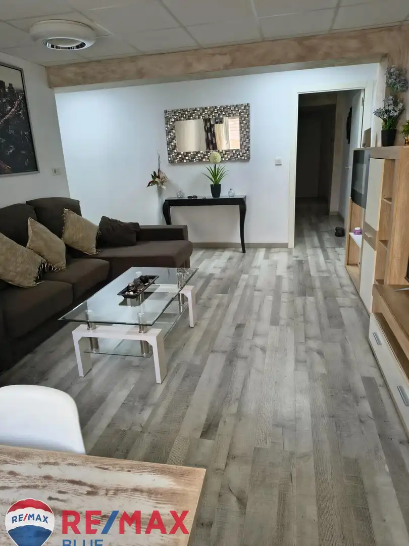 Sala d'estar de Pis en venda en Rabasa - Los Ángeles - San Agustín