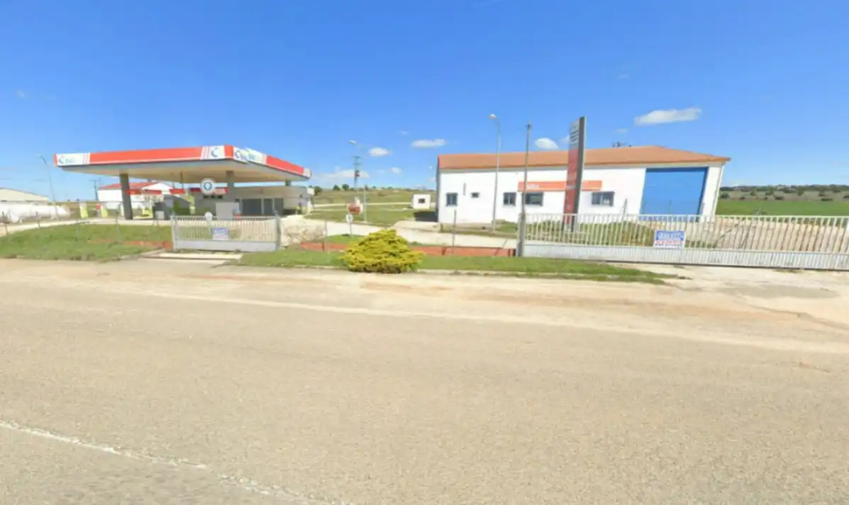 Vista exterior de Nave industrial en venta en Masegoso de Tajuña