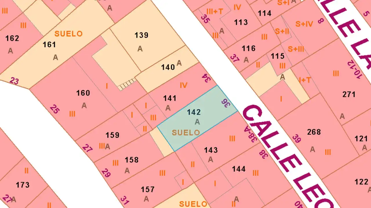Rural land for sale in C/ León, imagen 2