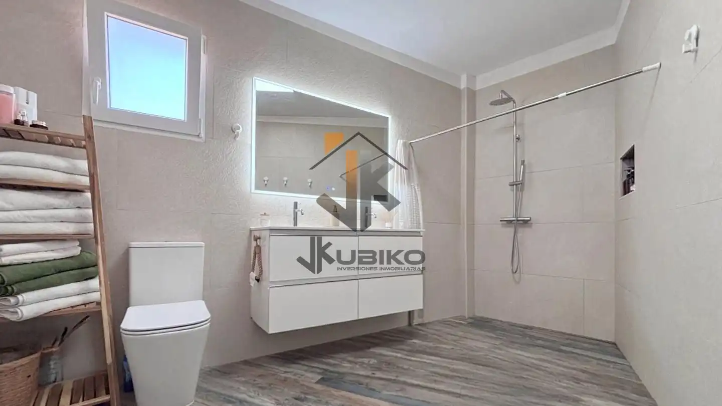 Bathroom of Houses for sale in Arafo  with Air Conditioner, Private garden and Terrace