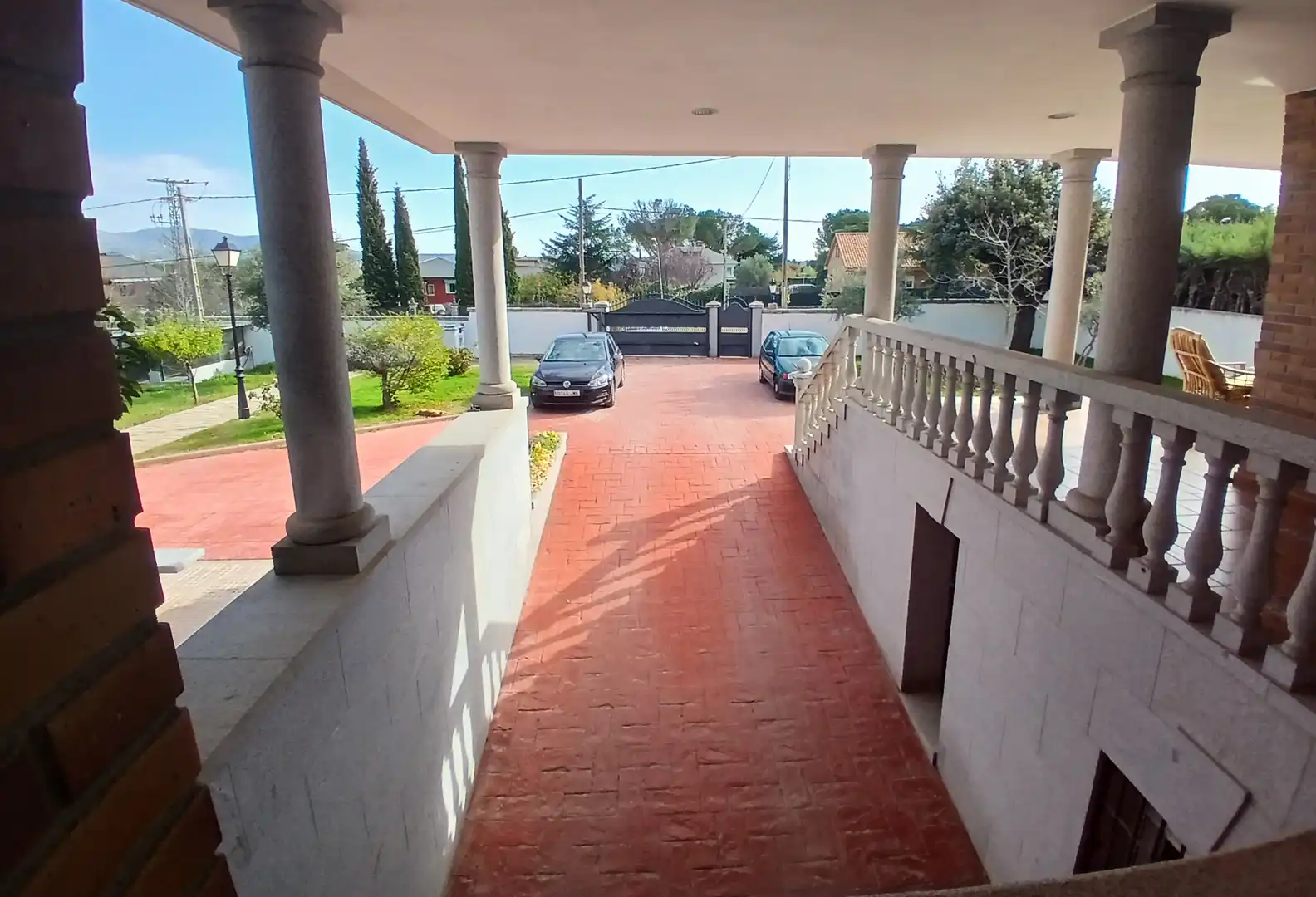 Vista exterior de Casa o chalet en venta en Galapagar con Calefacción, Jardín privado y Horno