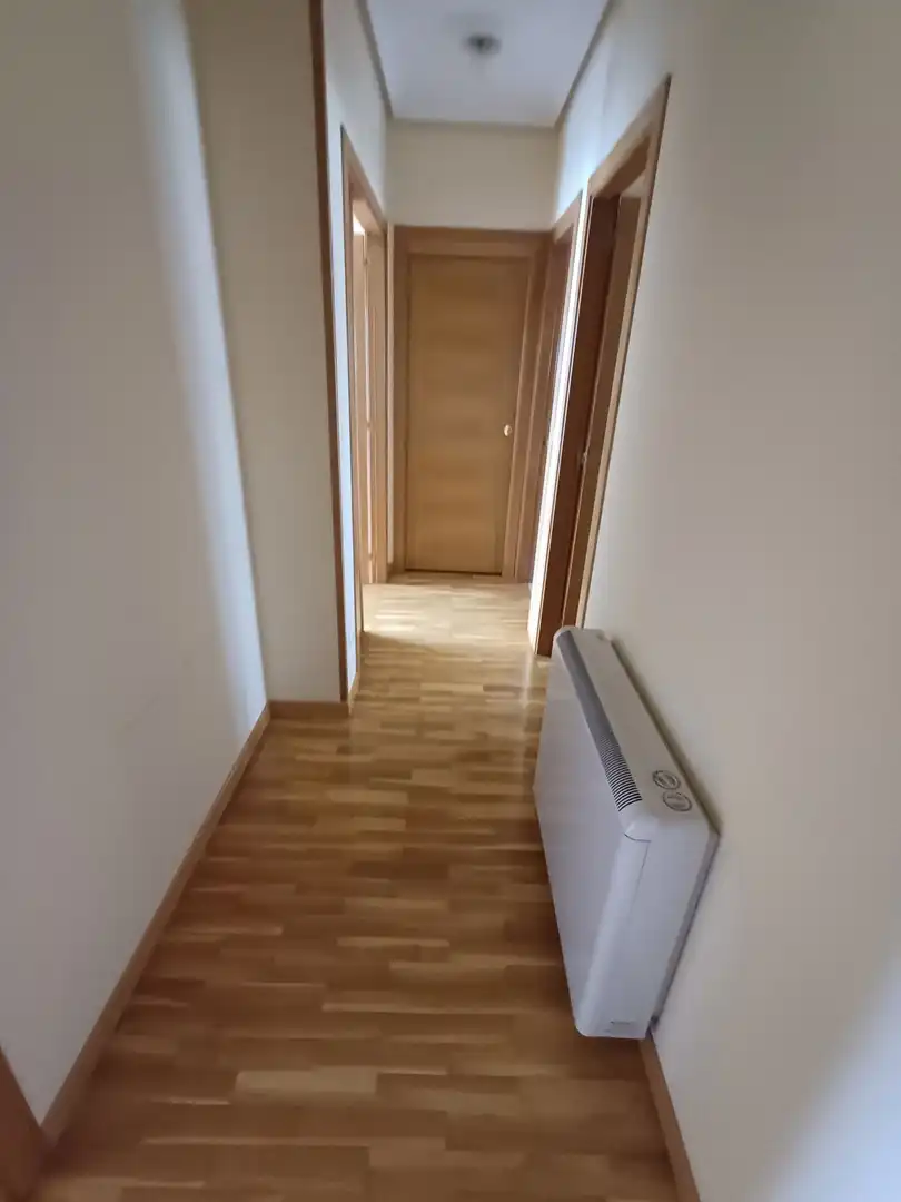 Wohnung zur Miete in A Coruña Capital  mit Heizung, Terrasse und Möbliert