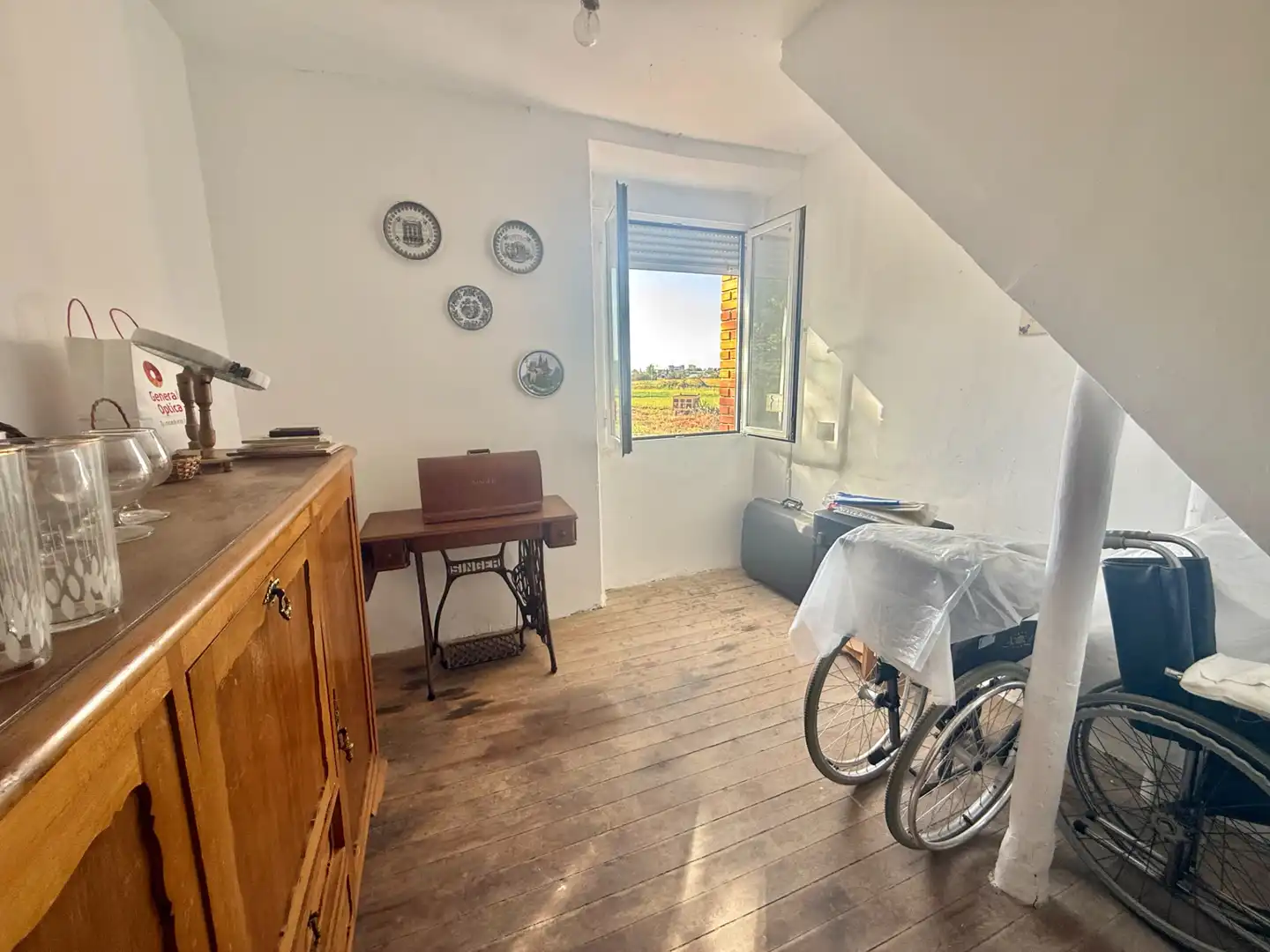 Comedor de Finca rústica en venta en Palencia con Calefacción, Trastero y Amueblado