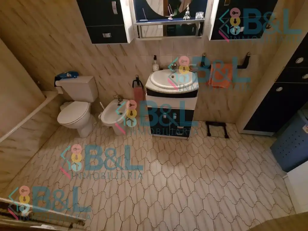 Baño de Local en venta en Cortegana con Aire acondicionado y Amueblado