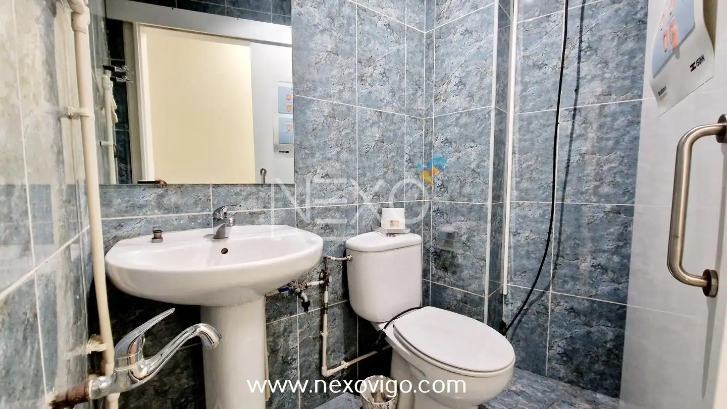Business premises for sale in Avenida de Ourense, imagen 16