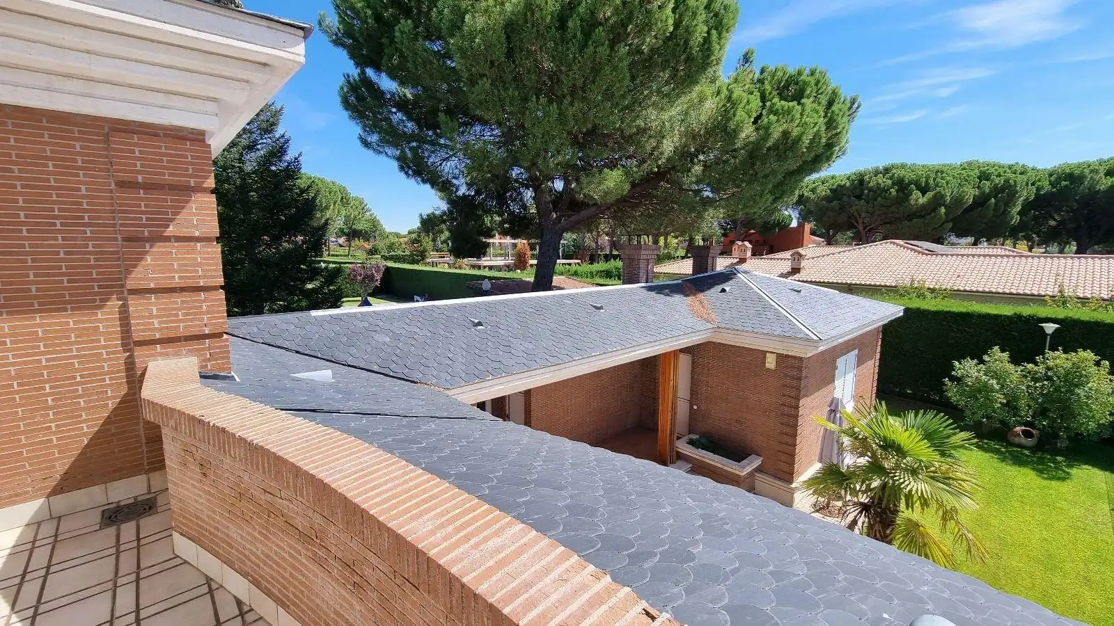 Exterior view of Houses for sale in Boecillo  with Private garden, Terrace and Storage room