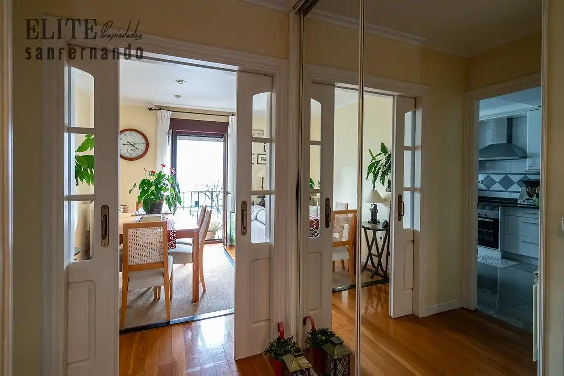 Comedor de Casa o chalet en venta en Santander con Calefacción, Jardín privado y Parquet