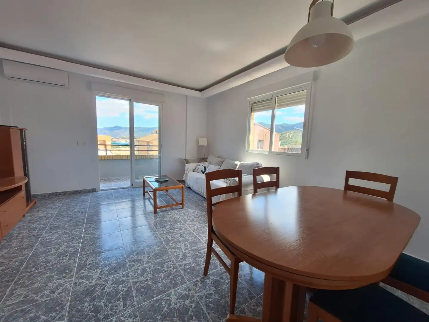 Flat with terrace to rent in Calle Calle Mirasierra, imagen 9