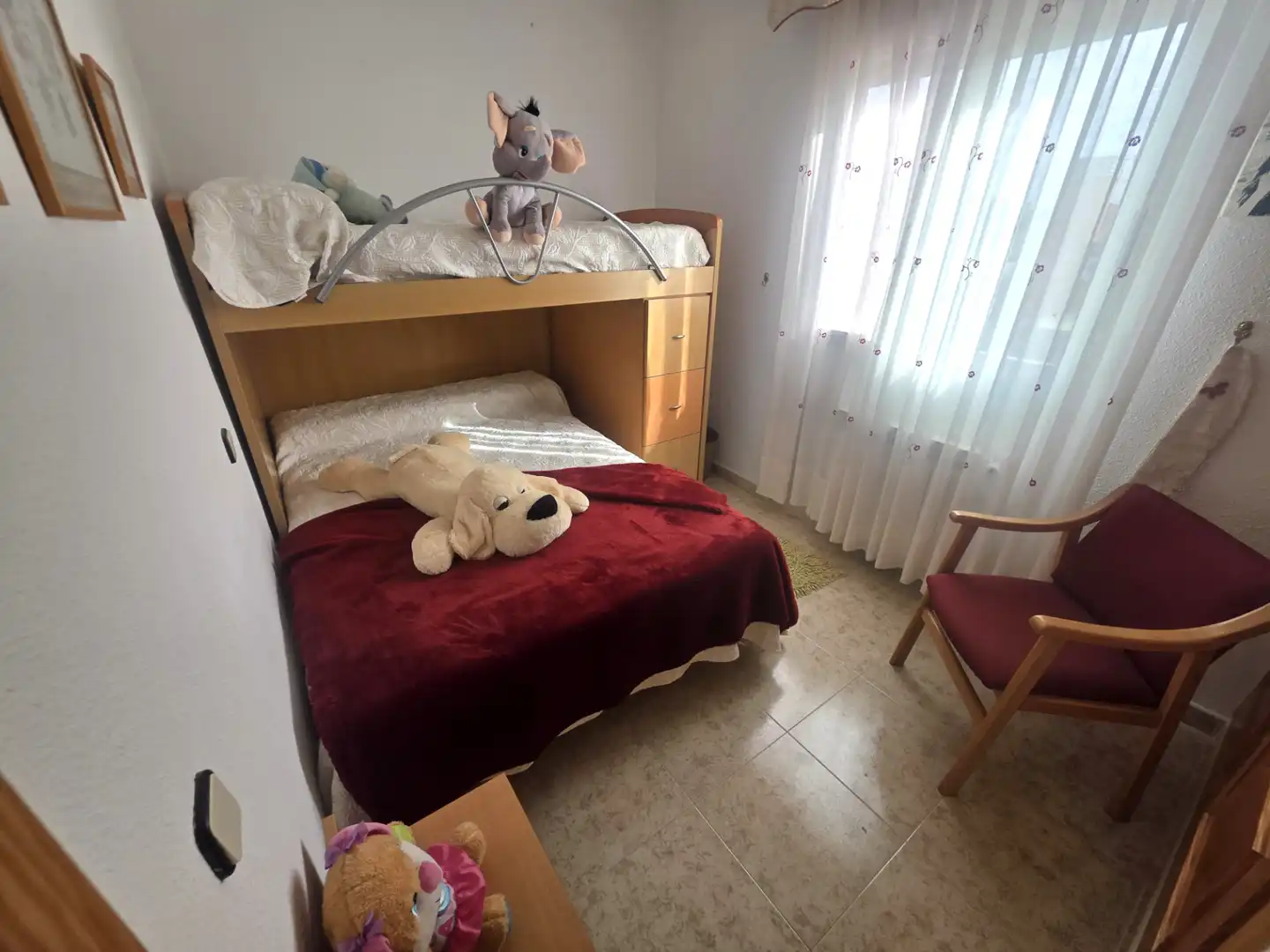 Habitación de Casa o chalet en venta en Galápagos con Calefacción, Jardín privado y Terraza