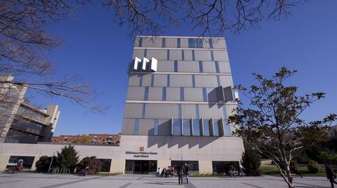 Photo 3 of Flat for sale in Pradolongo, Madrid Capital