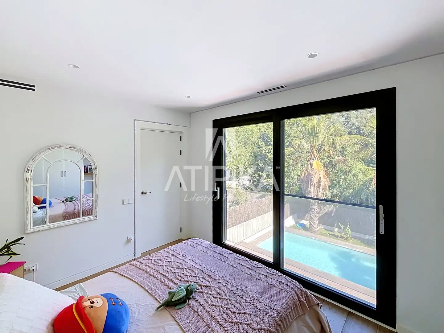 Dormitori de Casa o xalet en venda en Sant Cugat del Vallès amb Aire condicionat, Calefacció i Terrassa