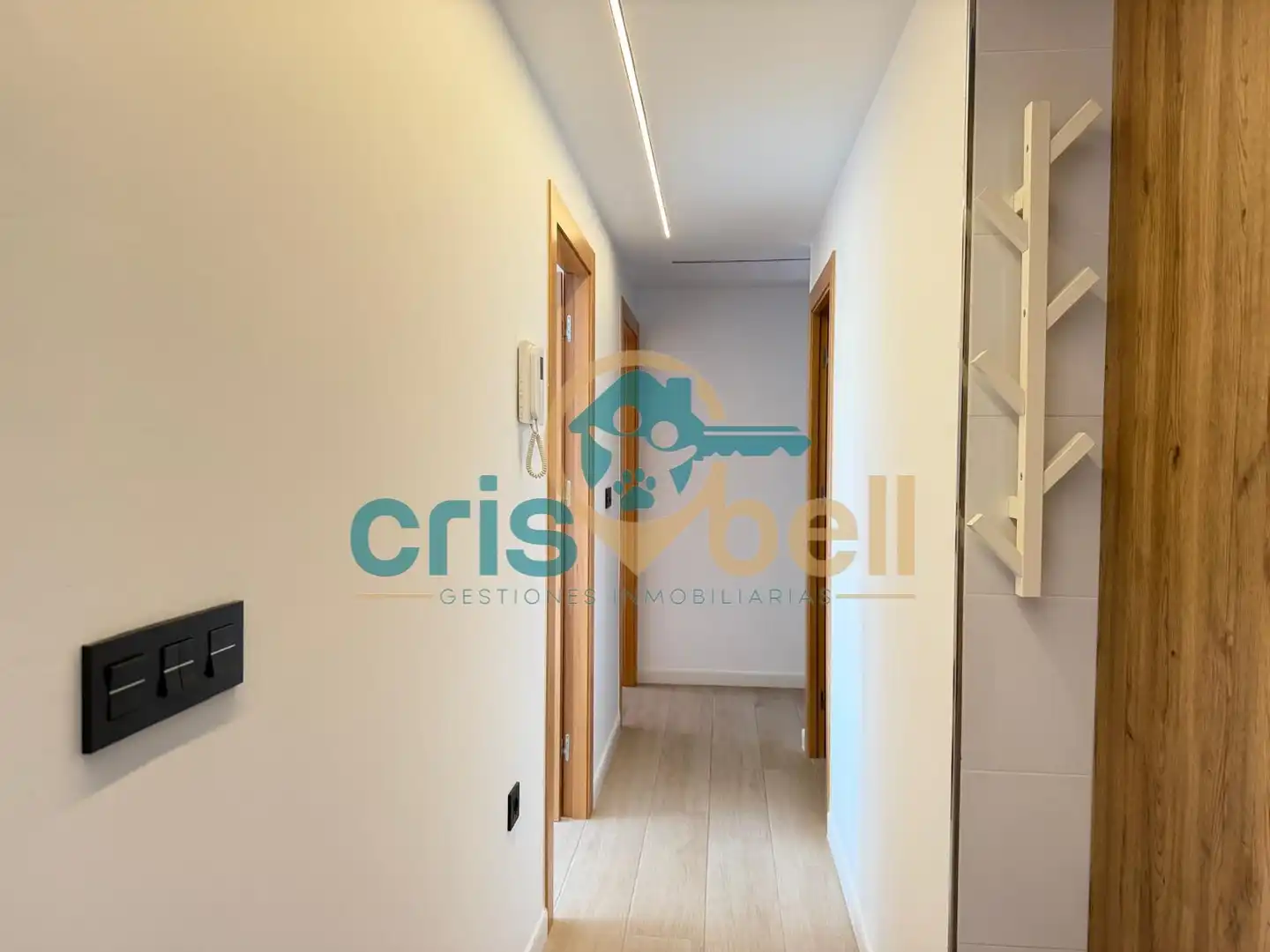Wohnung zum Verkauf in Lorca mit Klimaanlage, Möbliert und Ofen