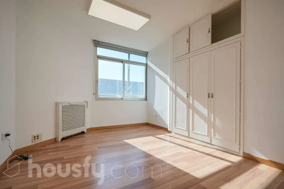 Habitación de Piso en venta en Madrid con Aire acondicionado, Calefacción y Terraza