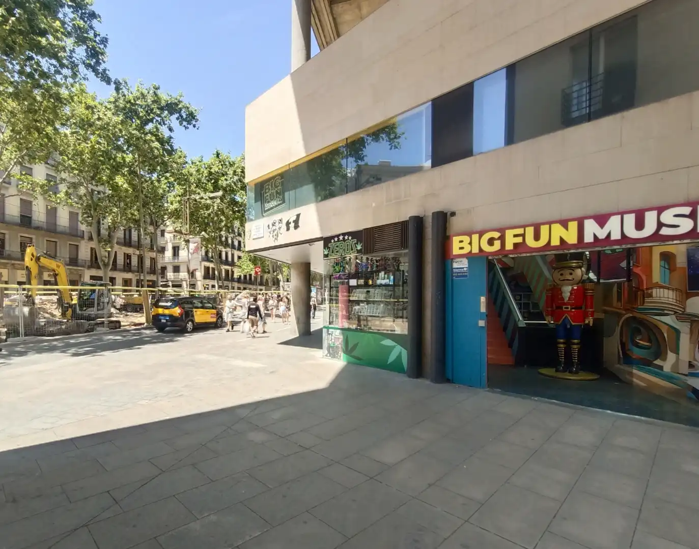 Oficina en venta en Barcelona - Calle La Rambla, Barri Gòtic