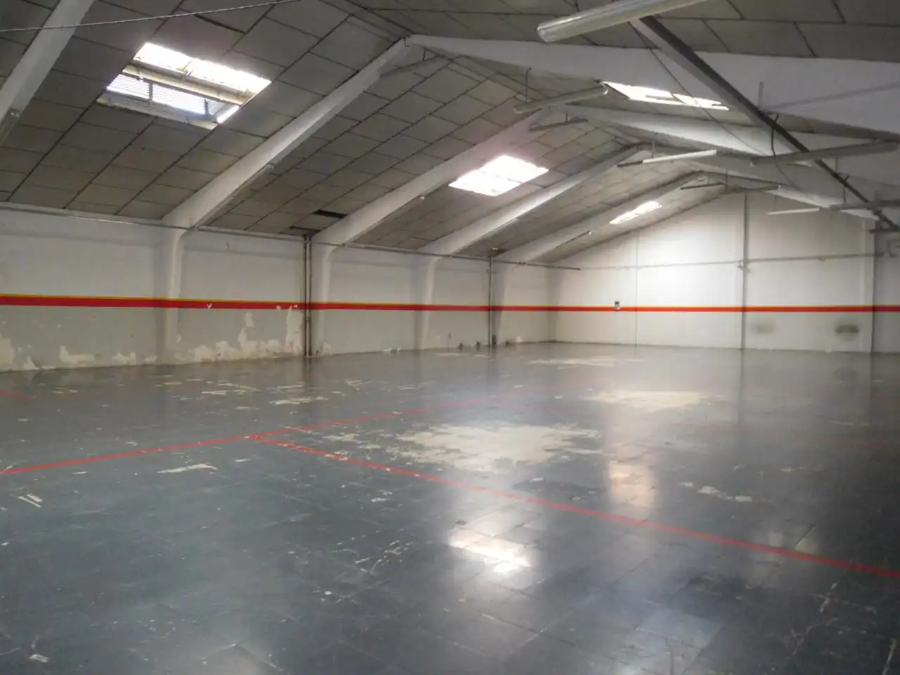 Local comercial en venda a Madre Puy
