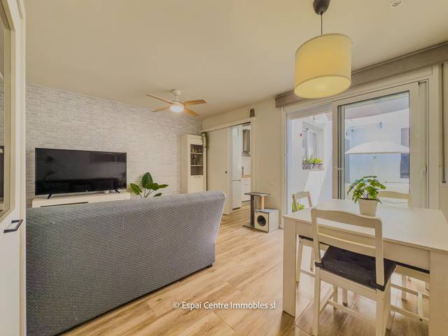 Casa adosada en Venta en Calle CONCEPCION ARENAL,DE en Can Palet