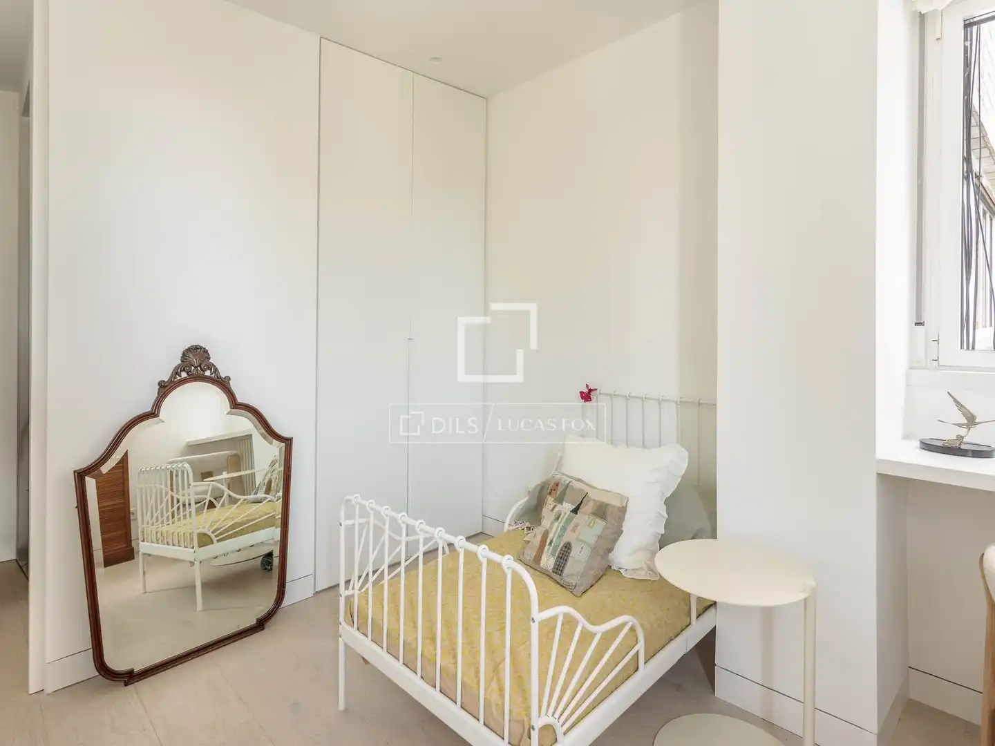 Bedroom of Flat for rent in Madrid  with Air Conditioner, Heating and Private garden