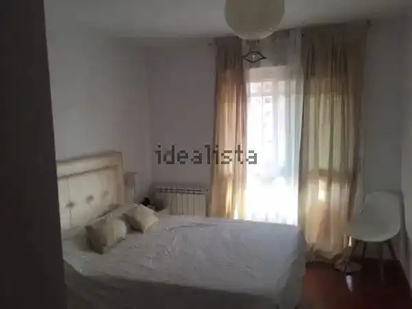 Dormitori de Àtic en venda en  Zaragoza Capital amb Aire condicionat, Piscina i Balcó